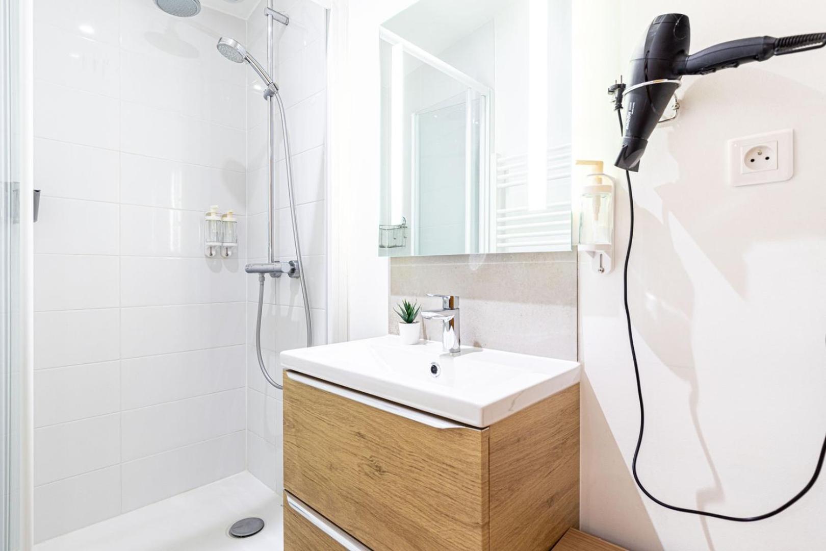 Guestready - Serene Stay Near Champ De Mars Paris Exterior foto